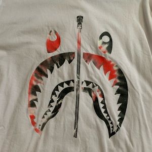 Bape shark tee. Authentic. Fits like US L